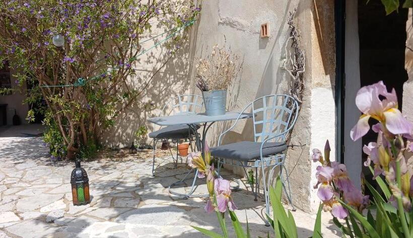 펜션 Une Nuit Au Village Chambre D Hôtes De Charme