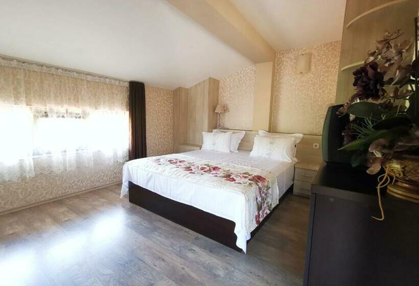 פנסיון Villa Magnolia