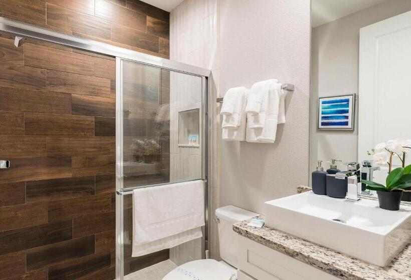 Summerville Vacation Resort