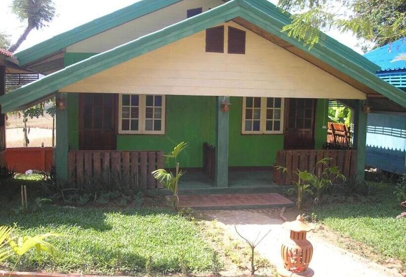 Tamarind Grand Resort Mae Sariang