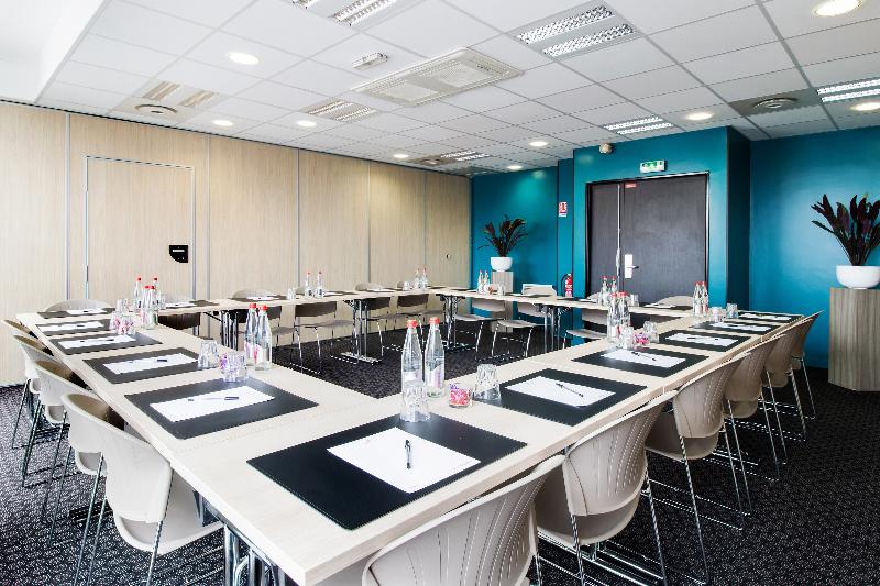 Appart’city Confort Le Bourget   Aéroport