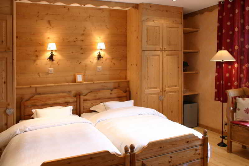 Отель Art Boutique  Beau Sejour