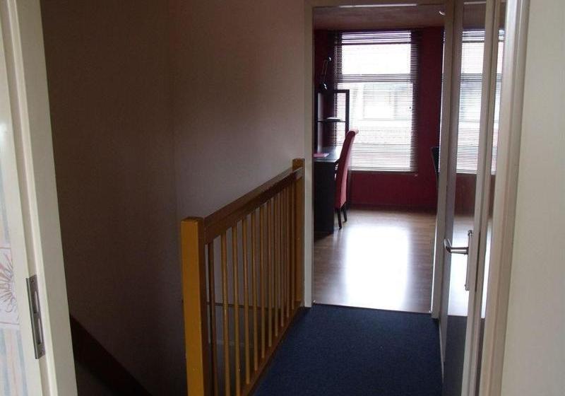 ベッドアンドブレックファースト Bed&Breakfast De Haven