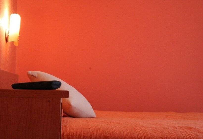 ベッドアンドブレックファースト Santa Lucia