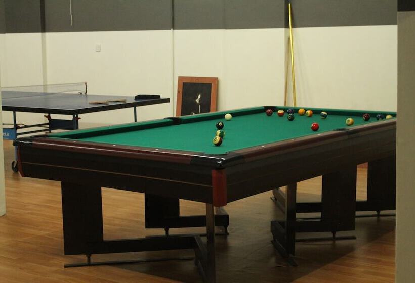 Flora Park Hotel Apartment