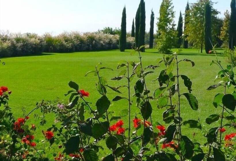 فندق فئة نجمة واحدة Casale Di Tormaggiore Villa And Country Suites