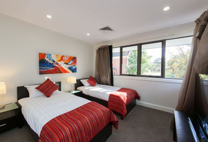 Отель Abode Apartments Albury