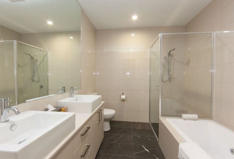 Отель Abode Apartments Albury