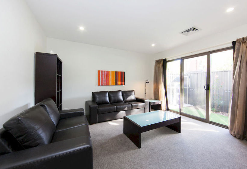 Отель Abode Apartments Albury
