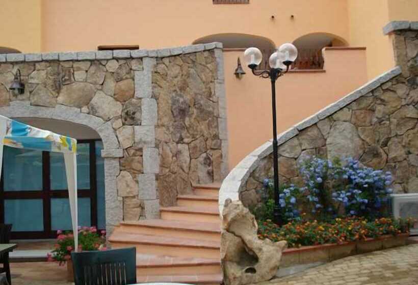 בית מלון כפרי Li Troni