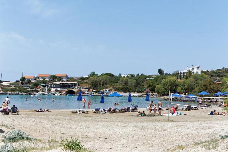 Отель Alianthos Suites