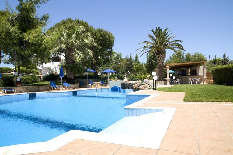 Отель Alianthos Suites