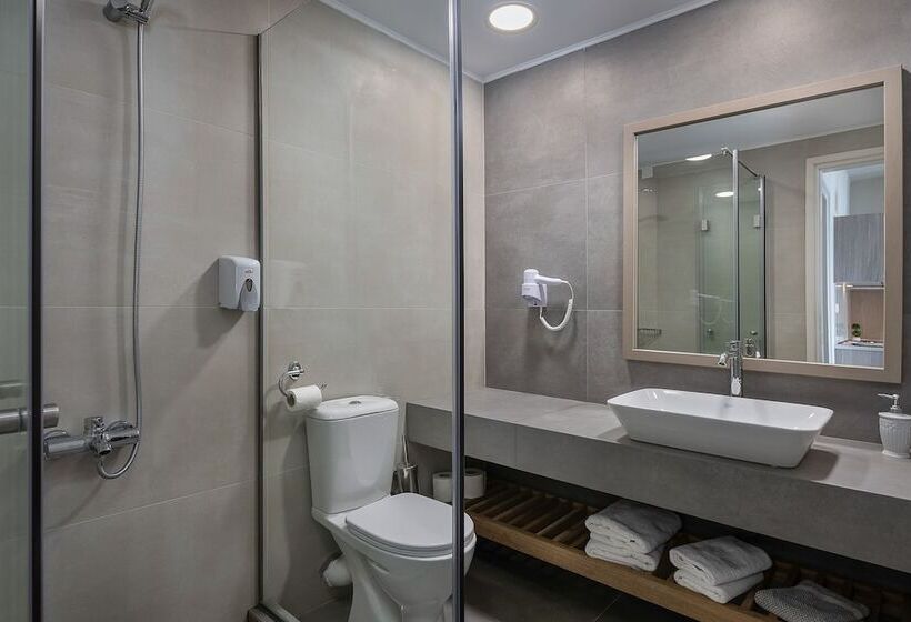 Отель Alianthos Suites