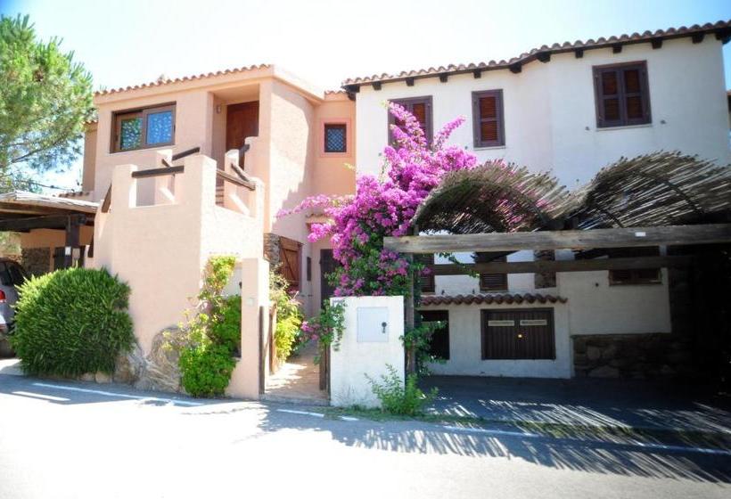 בית מלון כפרי Erica Piano Terra & Erica Primo Piano