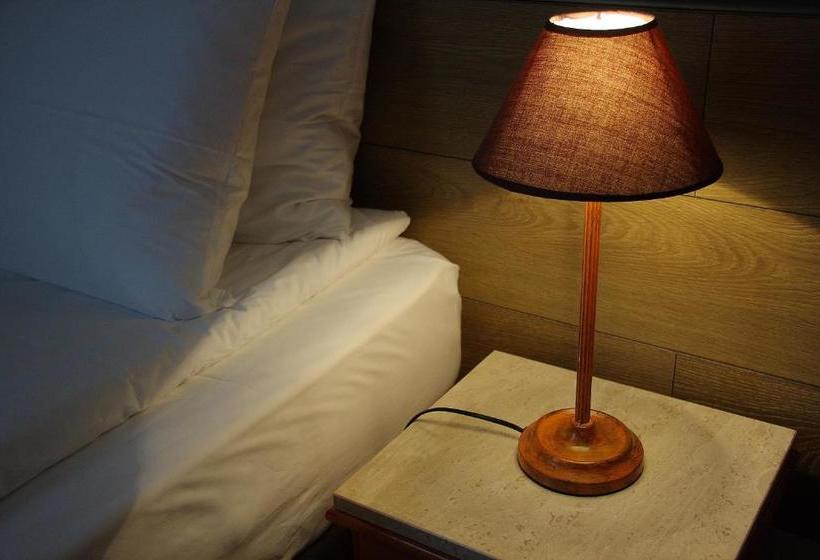 فندق Avalon Rooms