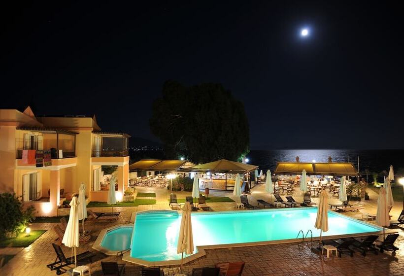 هتل Avantis Suites