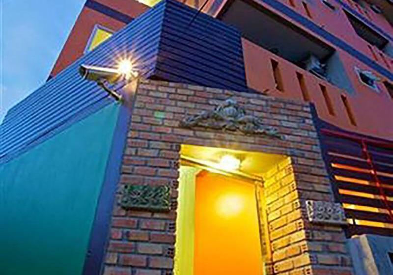 호텔 Baan Kamala Fantasea