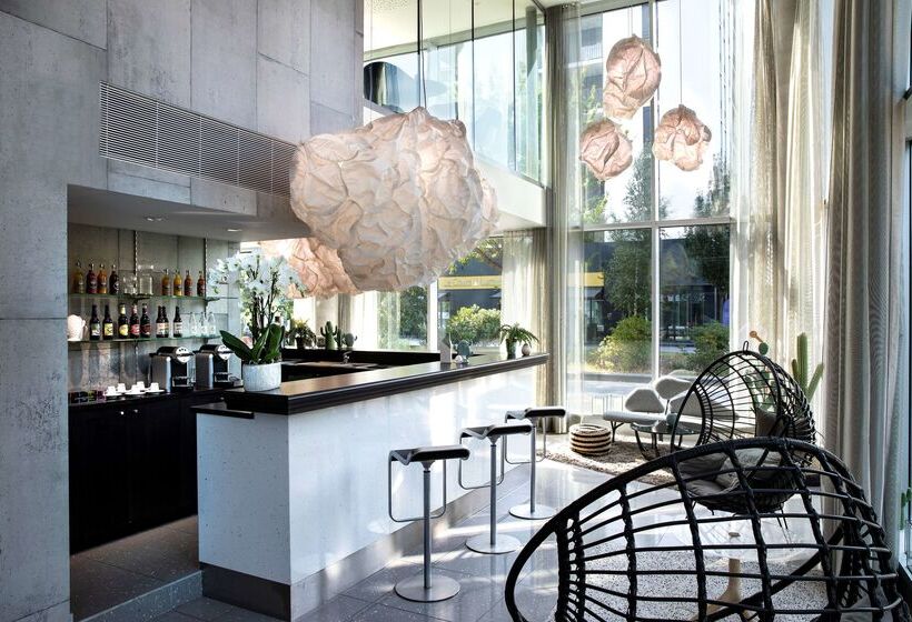 هتل Best Western Plus Hôtel Isidore