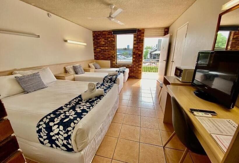 酒店 Camden Motor Inn