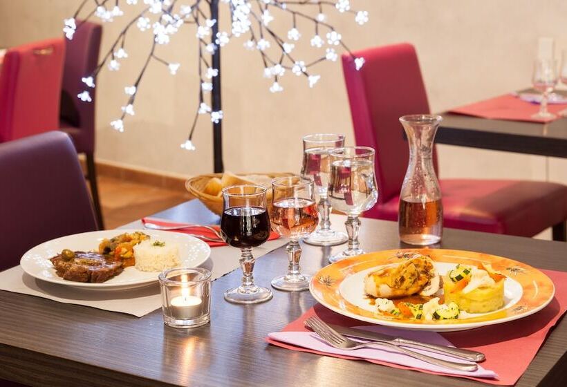 فندق Charme Hôtel Et Spa, Montbéliard Sud