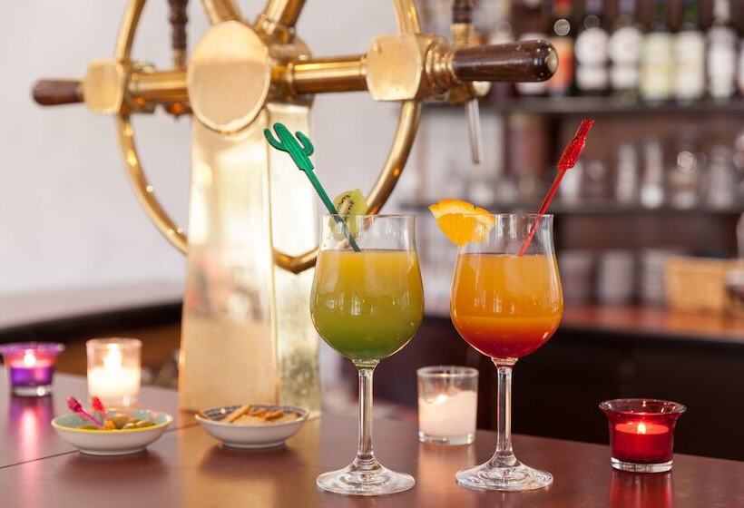 فندق Charme Hôtel Et Spa, Montbéliard Sud