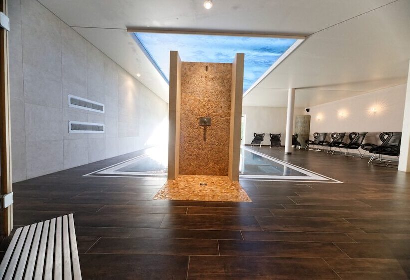 ホテル Charme Hôtel Et Spa, Montbéliard Sud