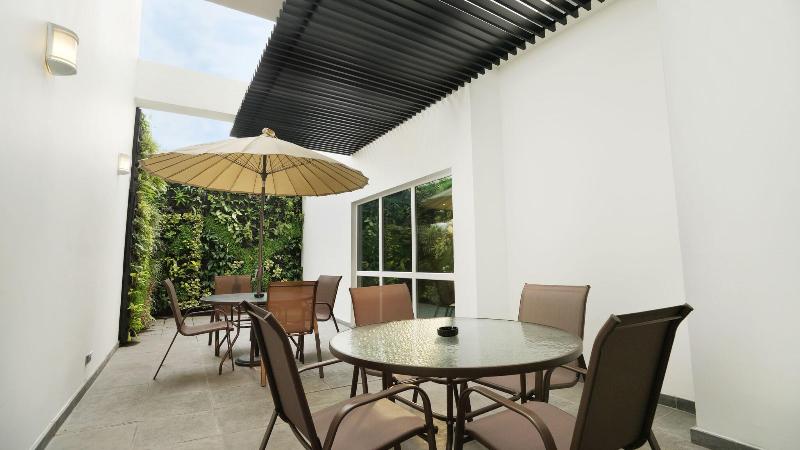 בית מלון כפרי City Express Plus By Marriott Cali Colombia