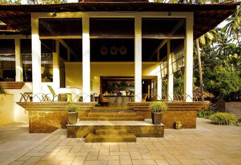 هتل Coconut Creek Resort   Dabolim Airport