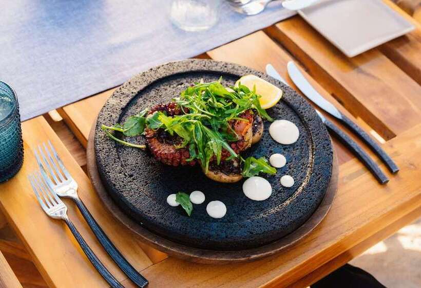 בית מלון כפרי Conrad Punta De Mita