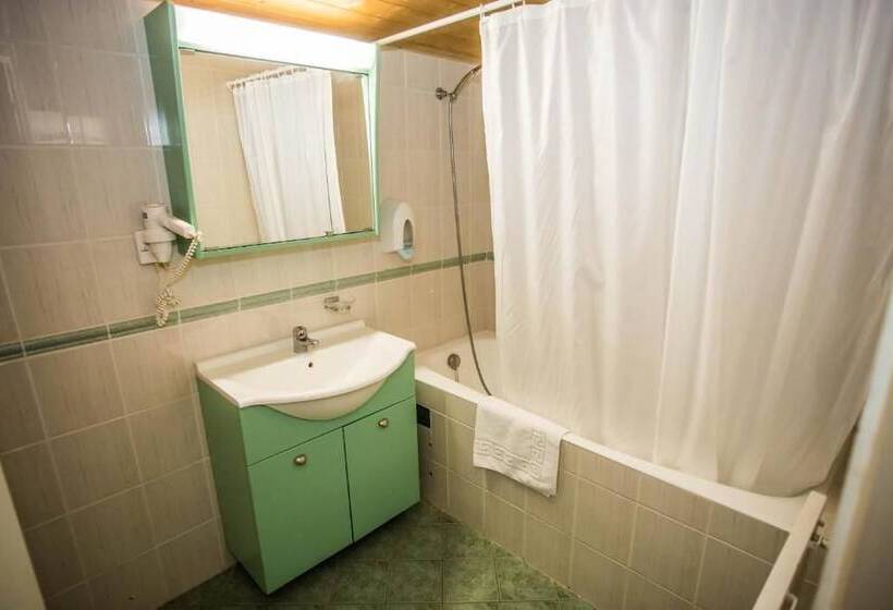 בית מלון כפרי Des Masques