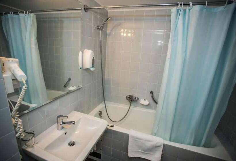 בית מלון כפרי Des Masques