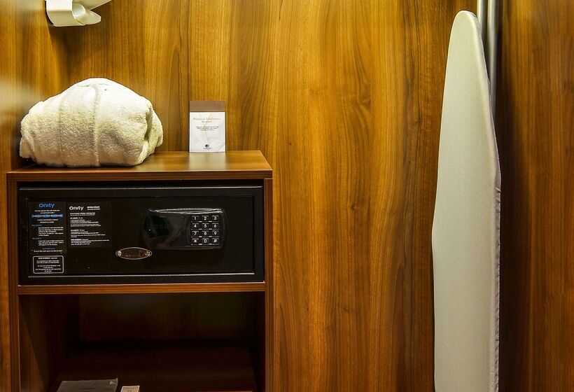 Doubletree By Hilton Hotel Lodz