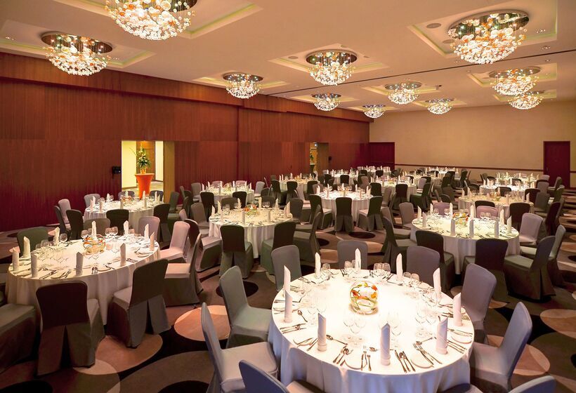 Doubletree By Hilton Hotel Lodz