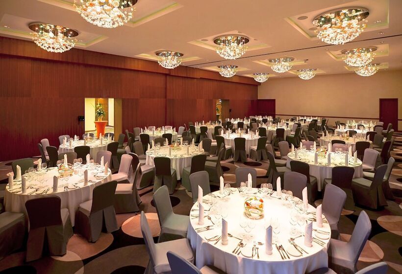 Doubletree By Hilton Hotel Lodz