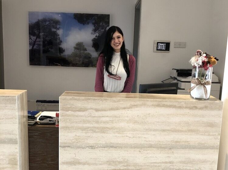 Отель Droushia Heights