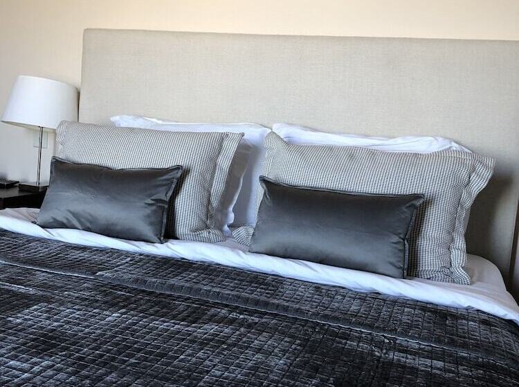 Отель Droushia Heights