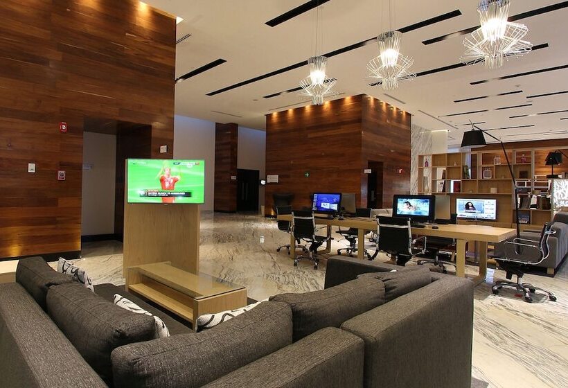 فندق Fiesta Inn Merida