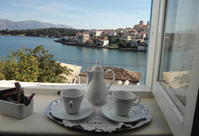 هتل Galaxa Mansion