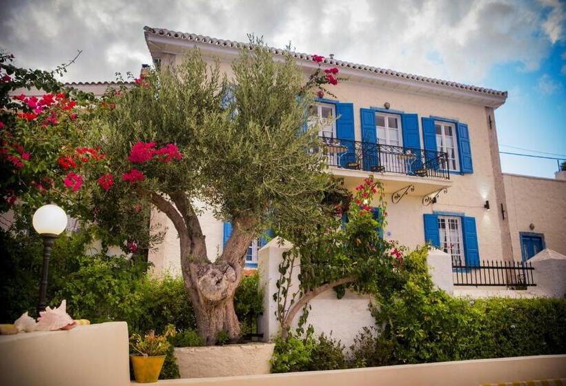 هتل Galaxa Mansion