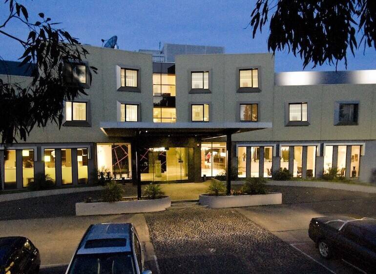 בית מלון כפרי Golden Pebble