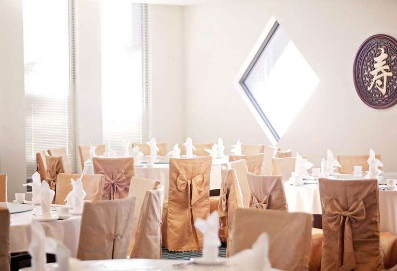 בית מלון כפרי Golden Pebble