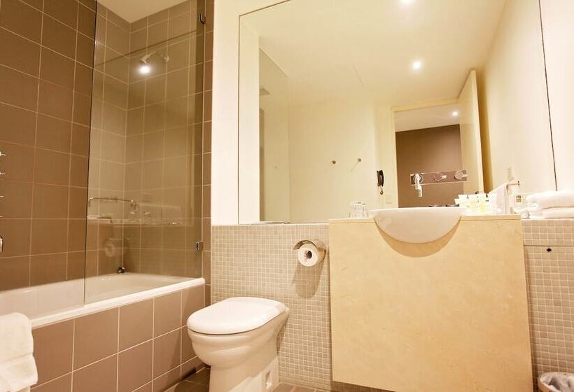 בית מלון כפרי Golden Pebble