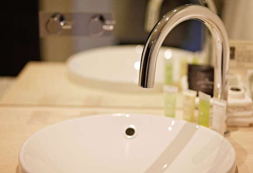 בית מלון כפרי Golden Pebble