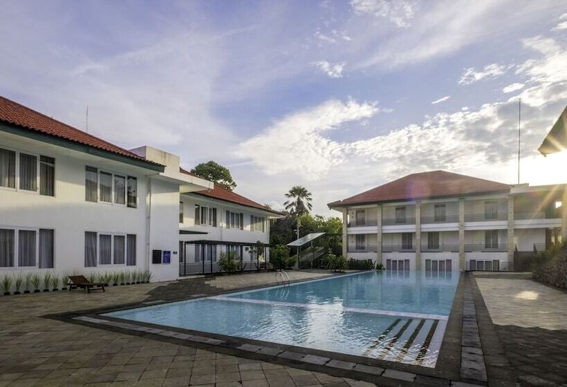 Отель Griya Sintesa Muara Enim