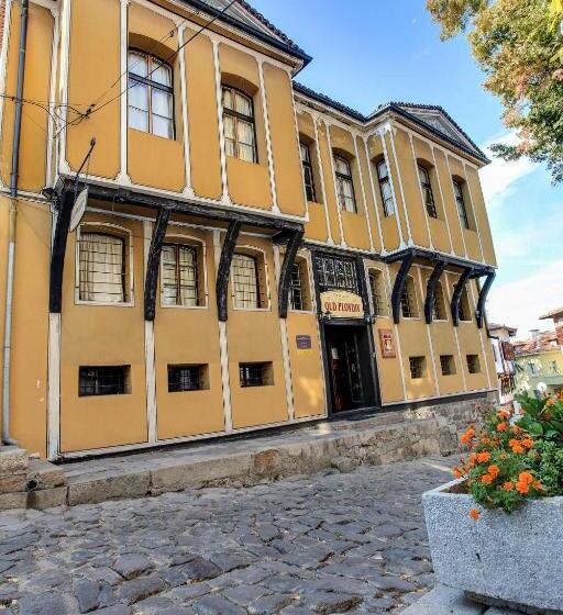 호텔 Guest House Old Plovdiv