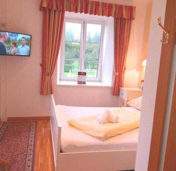 Отель Gut Drasing