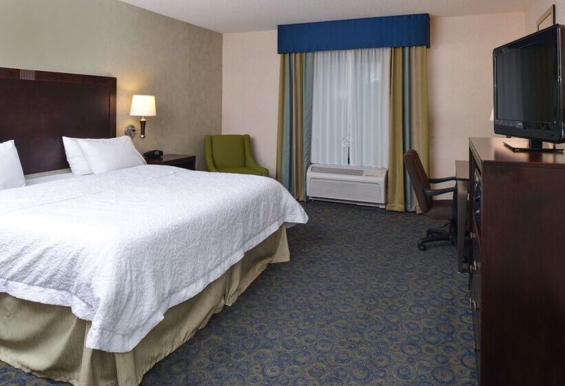 فندق Hampton Inn Milford