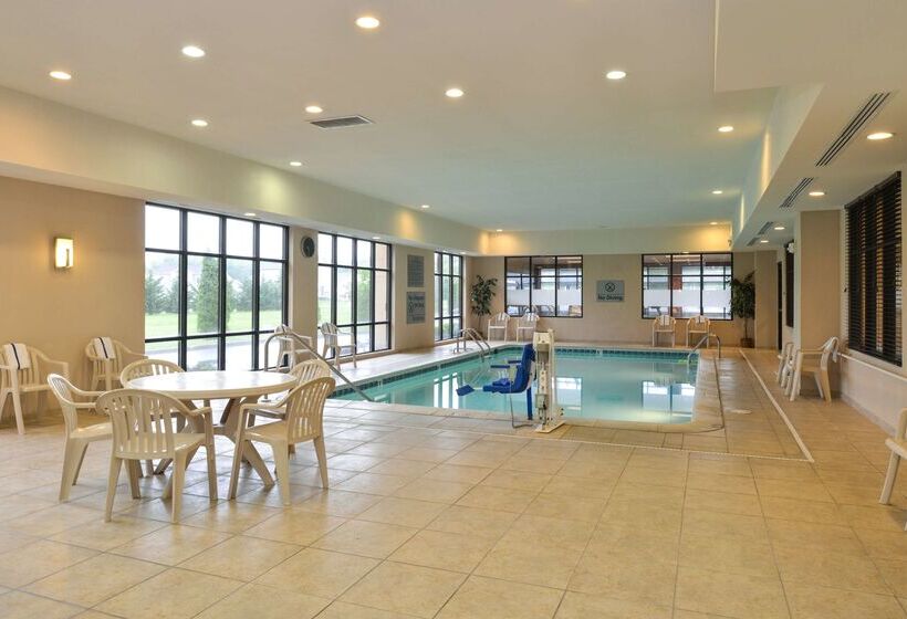 فندق Hampton Inn Milford