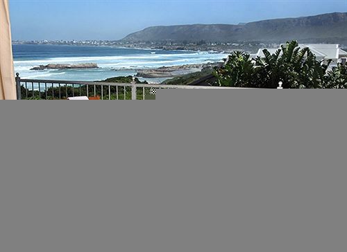 هتل Hermanus Beach Villa
