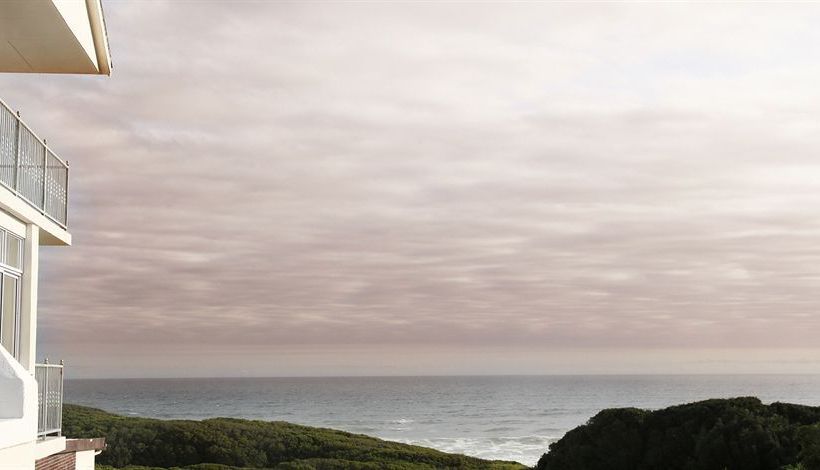 هتل Hermanus Beach Villa